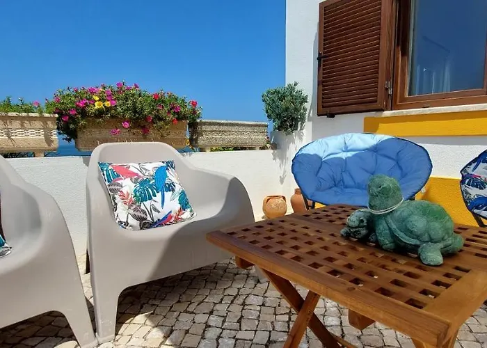 Pequena Baleia Феррел