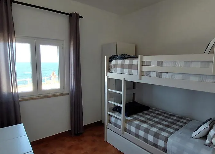 Pequena Baleia Феррел